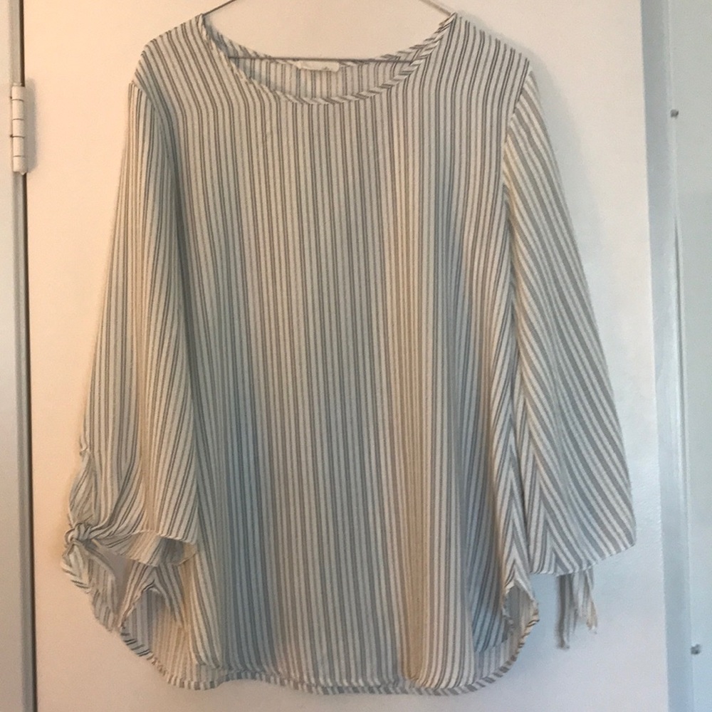Long sleeve top